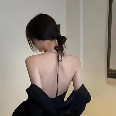 断肠云雨热情花